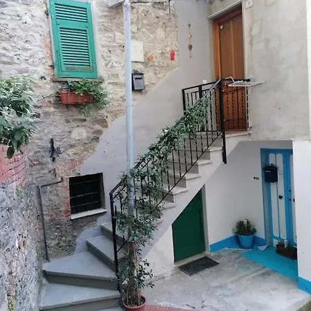 Апартаменты The Sweet Close To Castle- 19031 - Via Avenza *
